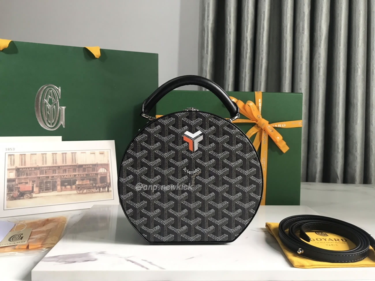 Goyard Alto Hat Box Bag 16.5 Cm X 7 Cm X 18 Cm (17) - www.newkick.vip